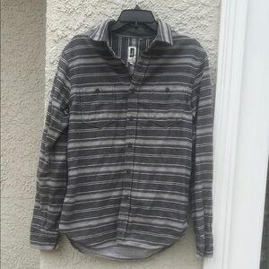 Howe No. 65 Men's Grey Striped Ling Sleeve Flannel Button up Size M